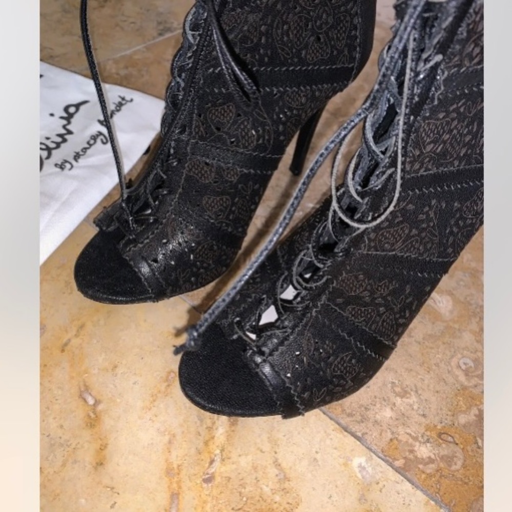Alice and Olivia Black Boot Pumps Lace Up Women’s Size 39 New